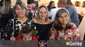 Subinspetora da GM comemora aniversário com a família