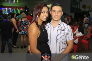 Confiram as fotos do "Baile de Formatura"