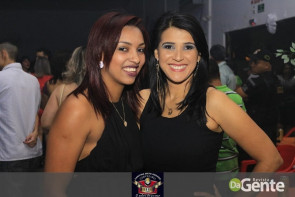 Confiram as fotos do "Baile de Formatura"