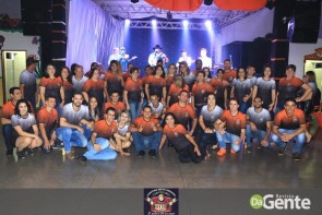 Confiram as fotos do "Baile de Formatura"