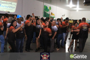 Confiram as fotos do "Baile de Formatura"