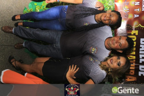 Confiram as fotos do "Baile de Formatura"