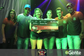 Confiram as fotos do "Baile de Formatura"