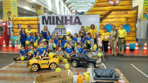 Mini Cidade no shopping é educação  para crianças do primeiro ano