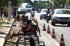 Ação aborda respeito às vagas de deficientes físicos em estacionamentos