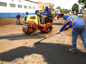 Luta incansável, operação tapa-buraco tem licitação em andamento para retomada em breve dos trabalhos​