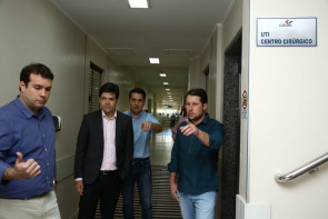 Diretor do Ministério da Saúde atesta  estrutura de Oncologia de Dourados