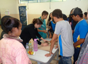 Délia Razuk implanta núcleo psicopedagógico na Reme