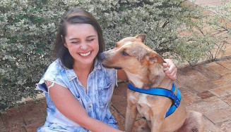 Marília Pieroni adotou cachorro que deitou em seu véu de noiva, em Laranjal Paulista