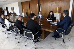 Dourados recebe técnicos de MS e do  Paraná para discutir modal ferroviário