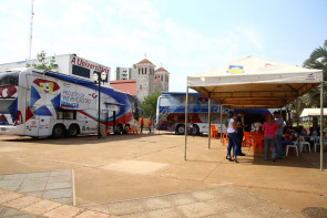 Ônibus do Projeto de Prevenção ao  Câncer atende até sexta-feira na Praça