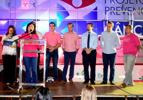 Atendimento de ônibus deve zerar  fila de exames de mamografia