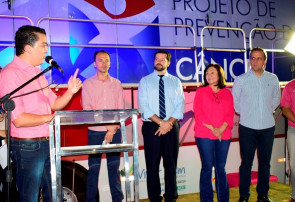 Atendimento de ônibus deve zerar  fila de exames de mamografia