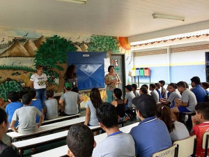 Alunos da escola Padre Anchieta, da Vila Formosa, assistiram à palestra
