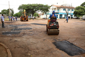 ​Prefeitura inicia nova etapa da operação tapa-buracos em Dourados