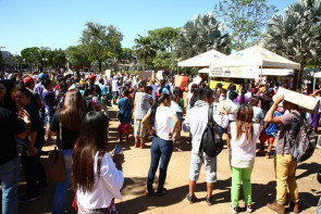 Ato em defesa do Suas mobiliza centenas na Praça Antônio João