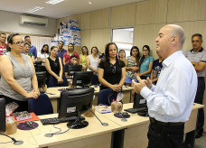 Homenagem aos diretores das escolas municipais