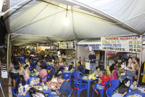 Inscrições para praça de alimentação e ambulantes no "Dourados Brilha" seguem até dia 20