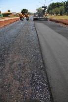 No Jardim Monte Carlo  asfalto entra na fase final