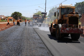 No Jardim Monte Carlo  asfalto entra na fase final