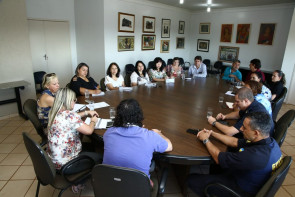 Secretarias se reúnem para estruturar Dourados Brilha