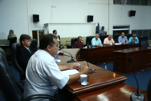 Audiência debate investimentos na iluminação pública em Dourados