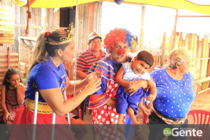Ação voluntária realiza festinha de aniversário ao pequeno guerreiro Lelê