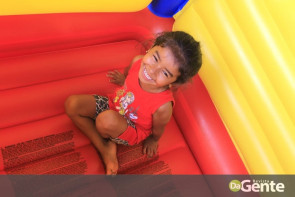 Ação voluntária realiza festinha de aniversário ao pequeno guerreiro Lelê