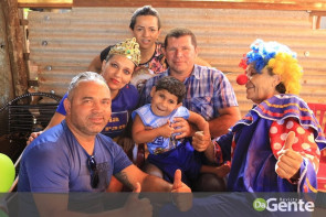 Ação voluntária realiza festinha de aniversário ao pequeno guerreiro Lelê
