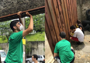 Universitários vendem livros pra reformar escola