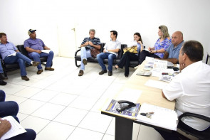 Semsur reúne donos de postos de  combustíveis para recomendações