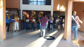 ​Cultura tem vagas abertas para aulas de violão, teoria musical e prática em conjunto