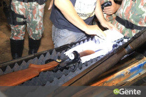 Depois de muitas falhas em equipamentos, finalmente onça é capturada