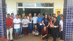 Daniela Hall solicita grades de proteção para posto de saúde