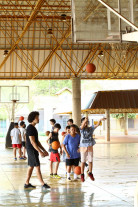 Jorjão oferece aulas para turmas  de futebol, basquete e violão