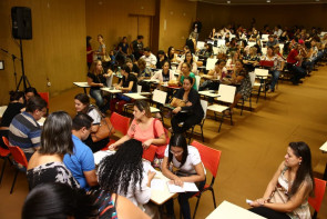 Convocados do concurso apresentam documentação no CAM