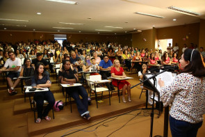 "Mulheres devem continuar sendo protagonistas de sua história e da de Dourados", destaca Délia Razuk