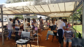 Centenas de mulheres participam de  ação da prefeitura na Praça Antônio João