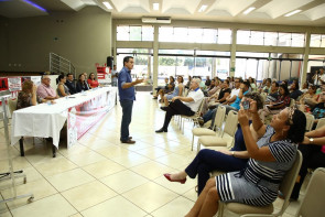 Campanha "Não dê esmola, promova a cidadania"  é lançada; imposto pode ser destinado a serviços