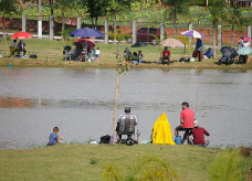 Competição de pesca é um dos pontos altos da Festa do Peixe e une diversão com distribuição de prêmios