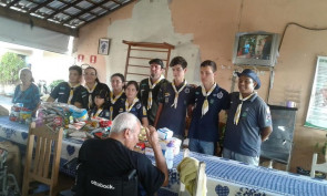 Escoteiros promovem campanha de arrecadação de alimentos em prol do Lar do Idoso