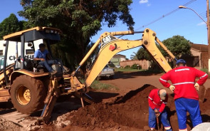 Prefeitura inicia obras para asfalto  na região do Jardim das Primaveras
