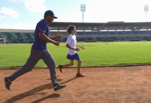 Prefeita Délia visita projeto paralímpico no Douradão