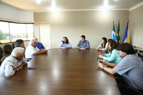 Délia encaminha instalação de unidade provisória de Prevenção e Diagnóstico do Câncer 'Hospital de Amor'