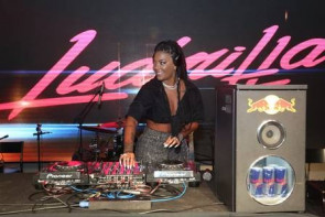 Ludmilla convidou vários famosos para sua festa de aniversário