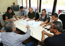 Reunião na Agetran discutiu detalhes da obra projetada para prevenir acidentes e melhorar o tráfego na Coronel Ponciano