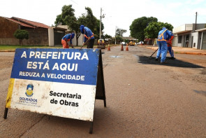 Moradores aprovam novas frentes de  tapa-buracos em áreas estratégicas