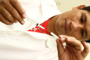 Há uma semana do fim da campanha,  Saúde convoca grupos de risco para vacinação