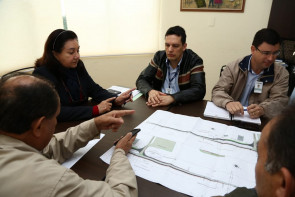 Délia encaminha com deputado  Zé Teixeira melhor acesso a Coamo