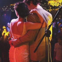 Isis Valverde se casou-se  com André  Resende em uma cerimônia linda; Veja fotos